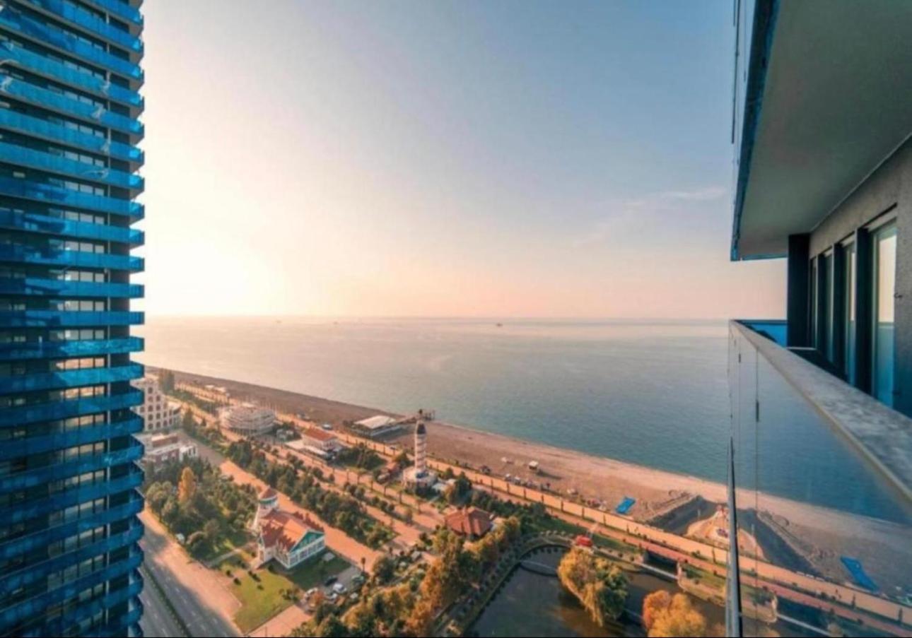 Orbi City Apartment With Sea View Batumi Exterior foto