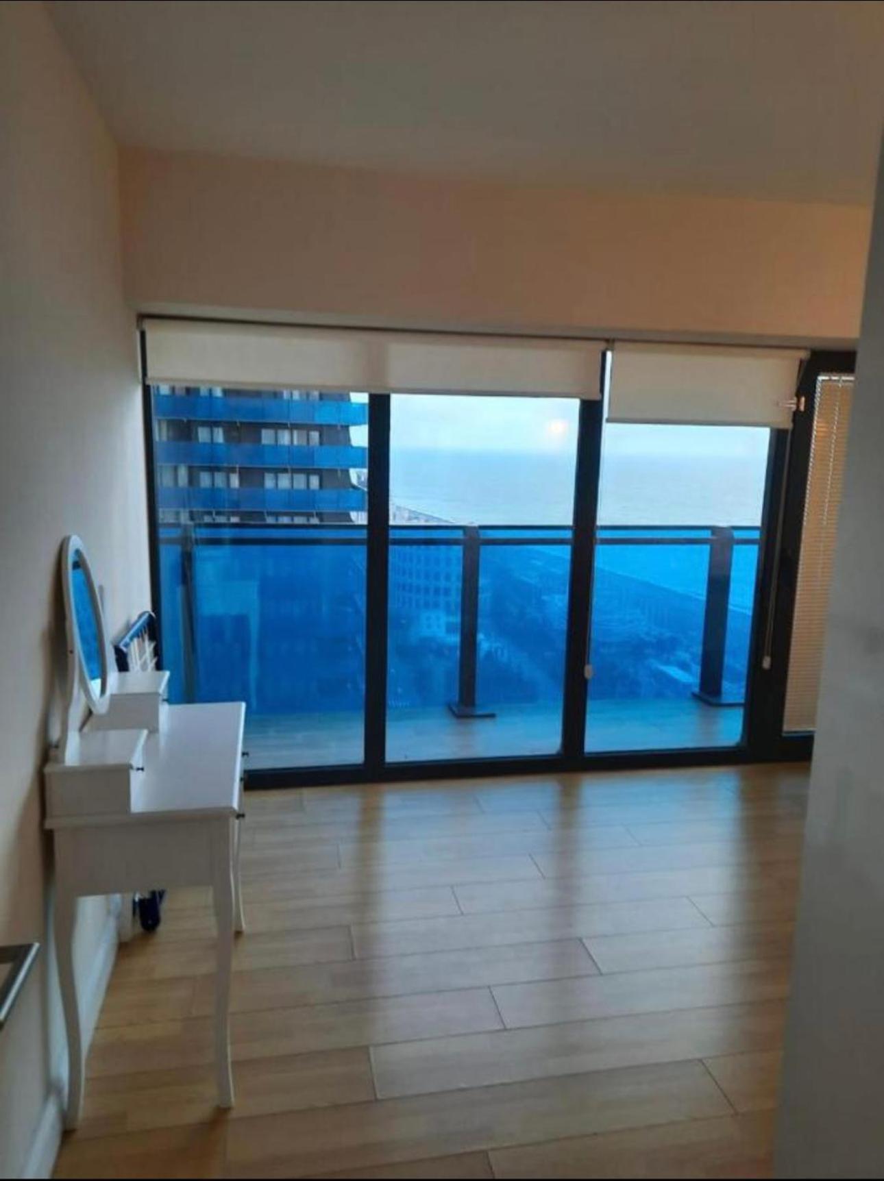 Orbi City Apartment With Sea View Batumi Exterior foto