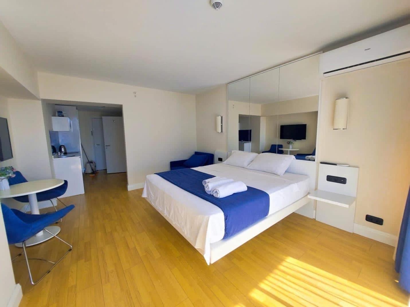 Orbi City Apartment With Sea View Batumi Exterior foto